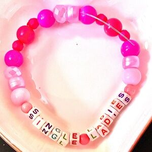 BUY1GET1FREE Beyoncé single ladies Bee Hive friendship bracelet